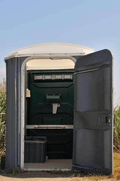 Best Porta potty delivery and setup  in Pioneer, OH
